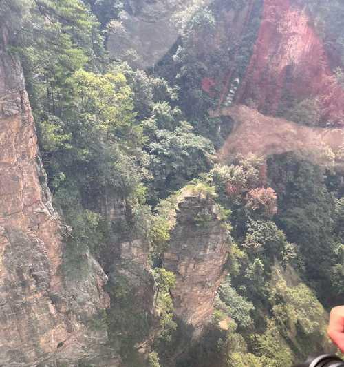 《梦幻之旅》（逝水流年，记忆在路上）