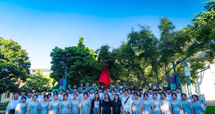 青春永不散场——一个校园励志故事（坚定信念，追寻梦想，才能成就人生）