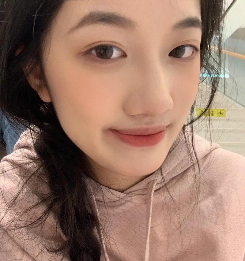 微笑如花，盛开在心间（一张难忘的微笑，改变了我的人生轨迹）