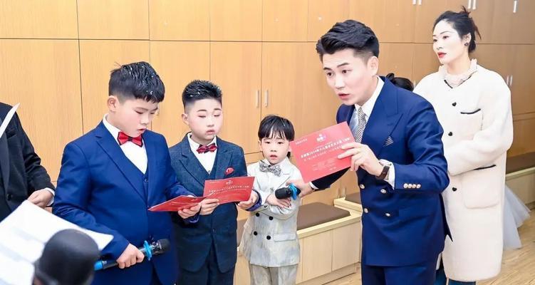 奋斗的少年（用梦想点亮生命）