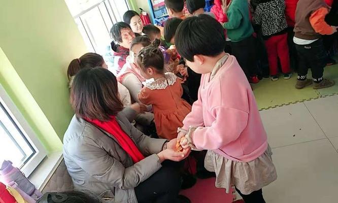 感动伴我成长（一个微小的举动，带给我无穷的力量）