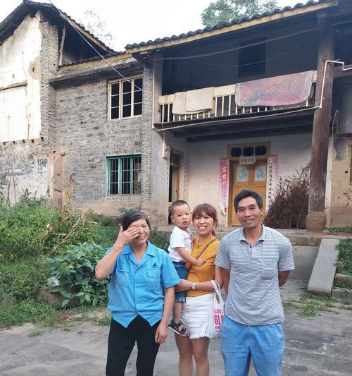 曾经的幸福如今依然清晰（回忆过去，珍惜当下）