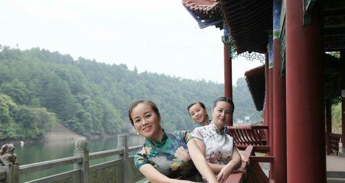 家人的陪伴，如此温馨（与家人相伴，感受幸福）