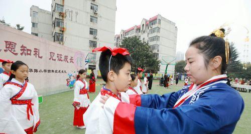 见证成长（一位老师的故事）